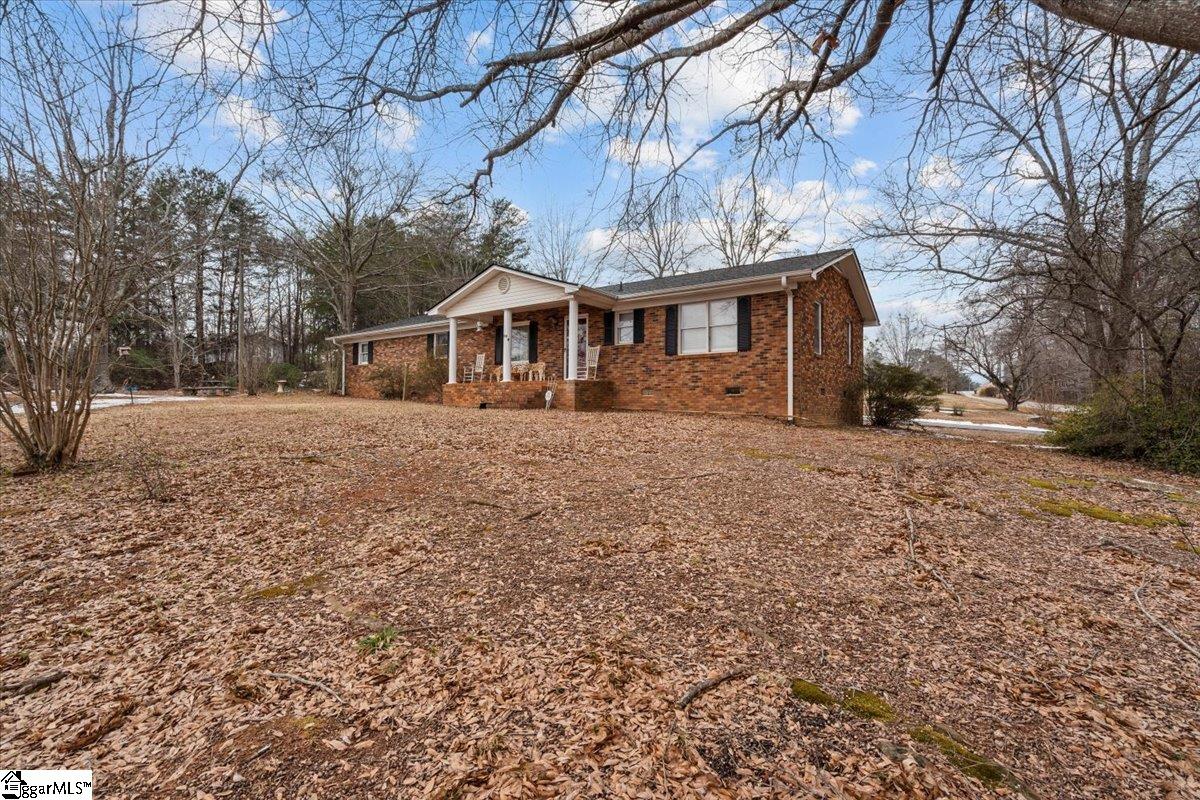 500 W Rutherford Street