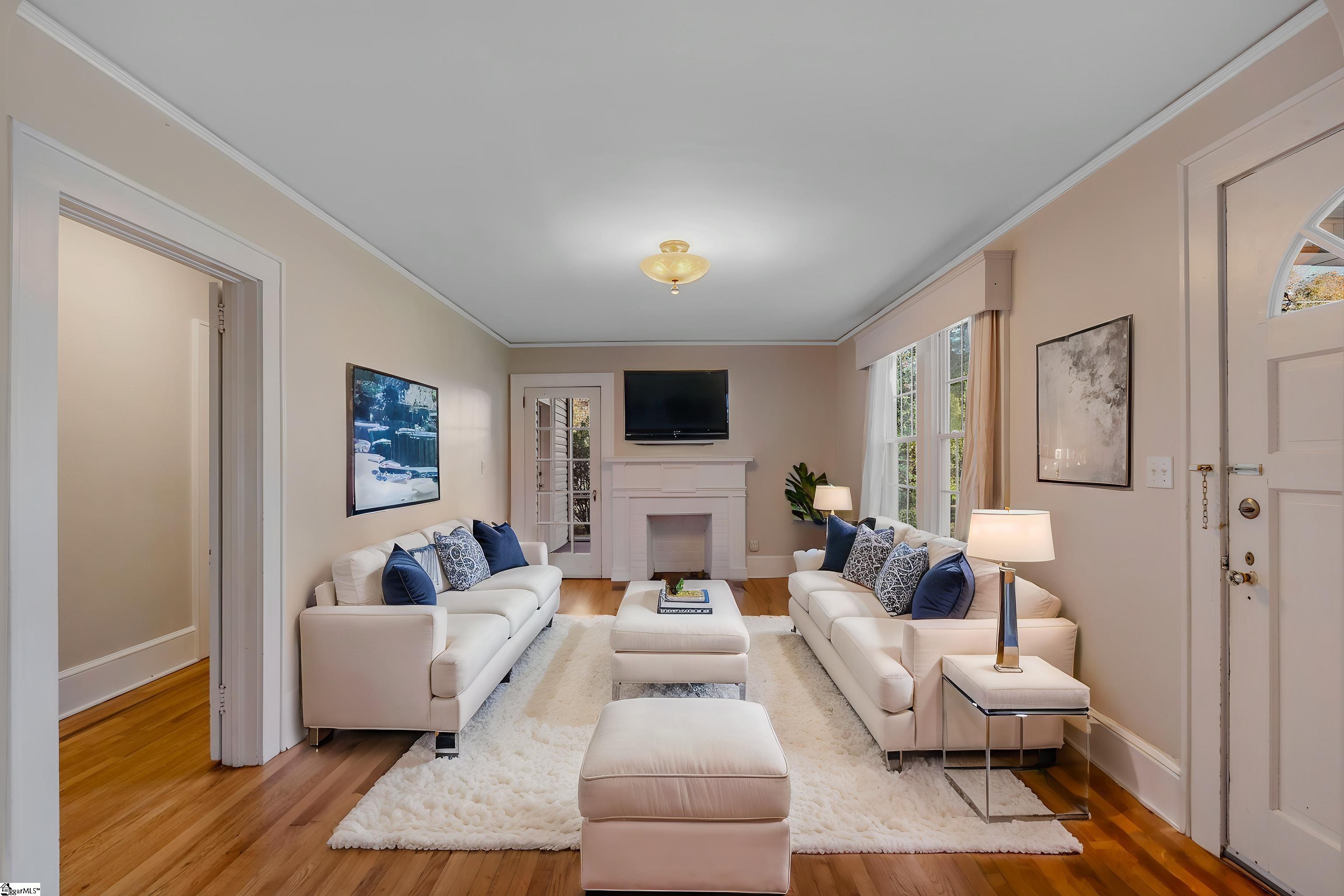 Real Estate Search 1 303 N Franklin Road