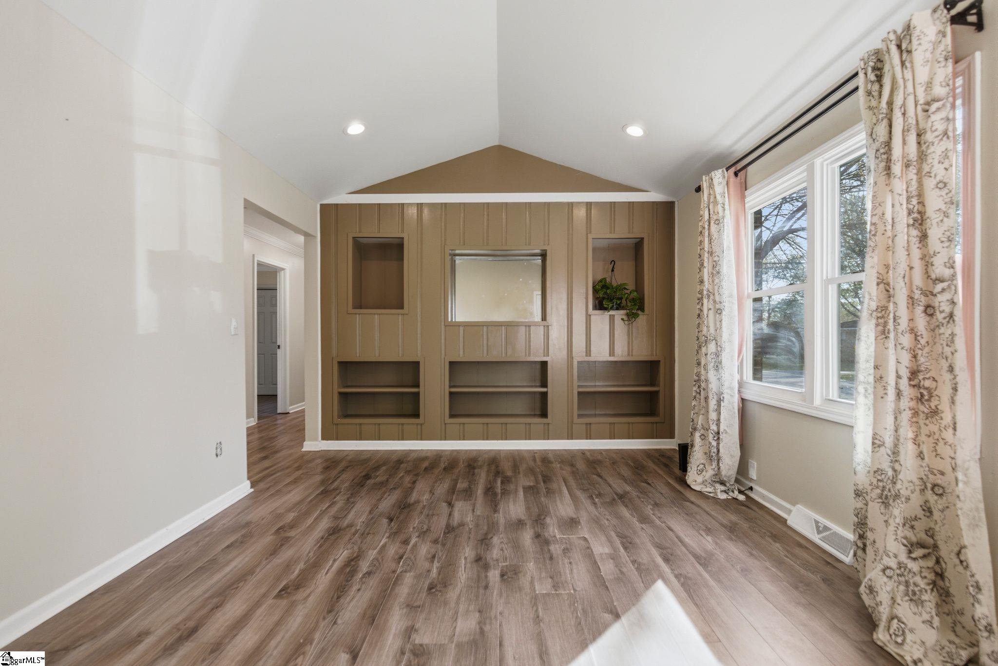 101 Pleasant Drive