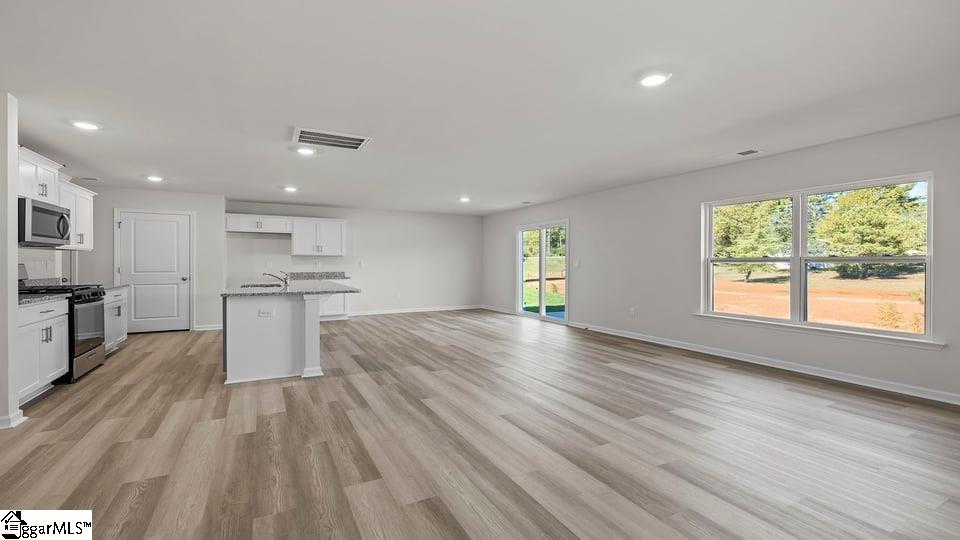 511 Whitewater Ridge