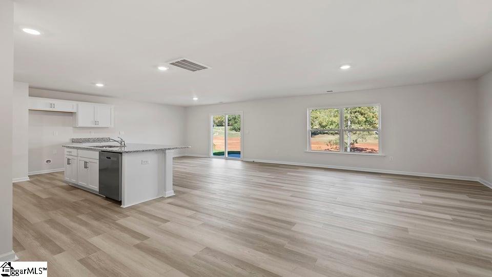 511 Whitewater Ridge