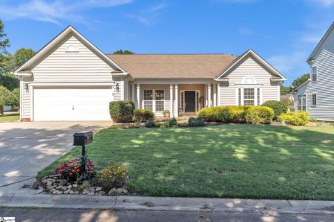 Photo of 1 Big Oak Court, Simpsonville, SC 29681 (MLS # 1572031)