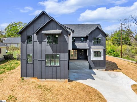 Photo of 286 Farley Street, Spartanburg, SC 29303 (MLS # 1587094)