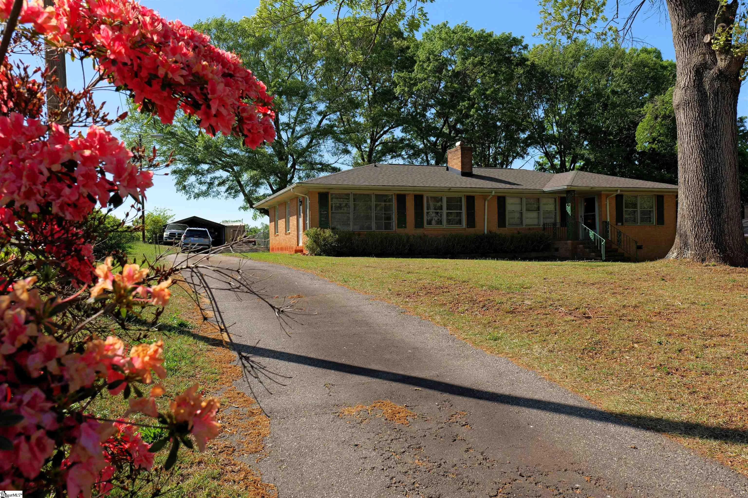 303 Inman Road