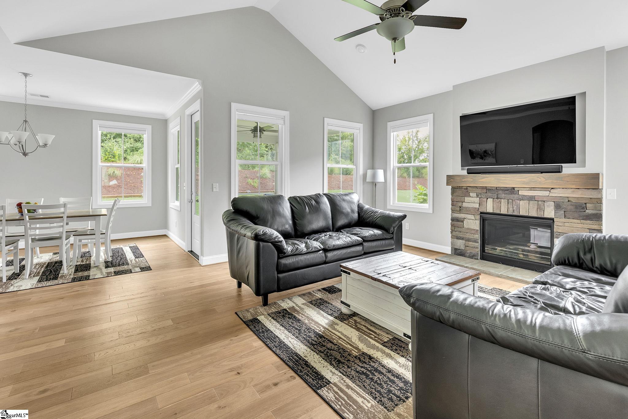 316 Mayfly Way