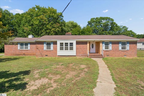 Photo of 7 Acorn Court, Greenville, SC 29609 (MLS # 1602341)