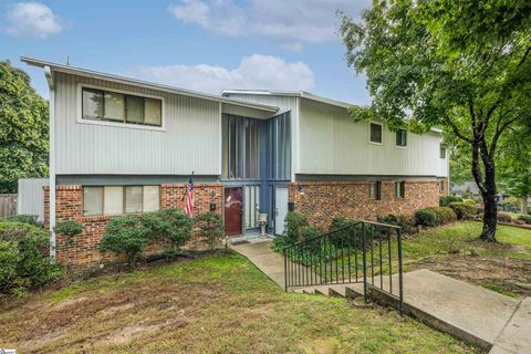 Photo of 14 Briargate Place, Greenville, SC 29615 (MLS # 1587525)