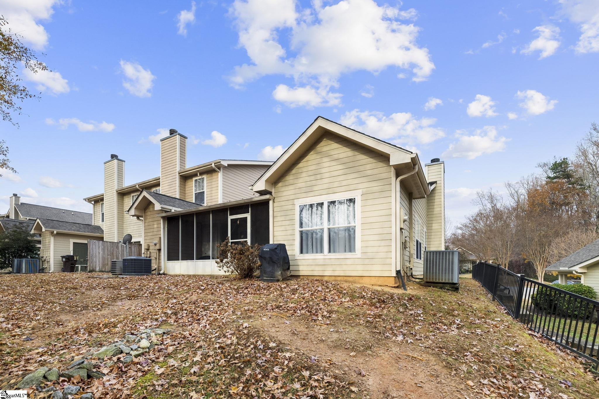 Taylors, South Carolina 29687, United States, 3 Bedrooms Bedrooms, ,2 BathroomsBathrooms,Residential,Active,247797