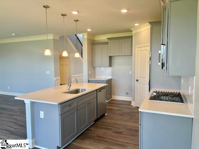 6208 Graymount Trail