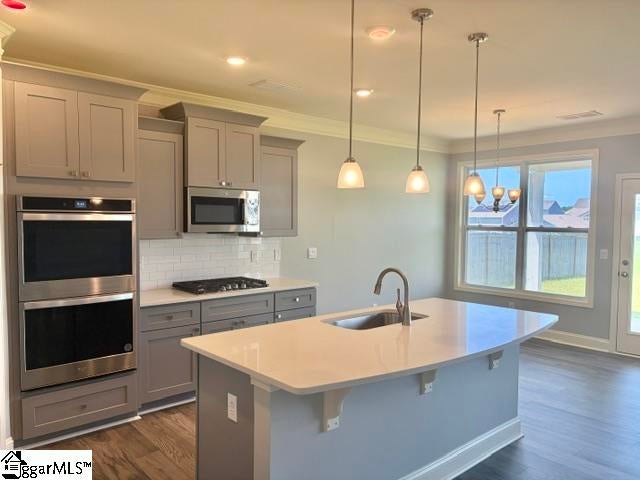 6208 Graymount Trail