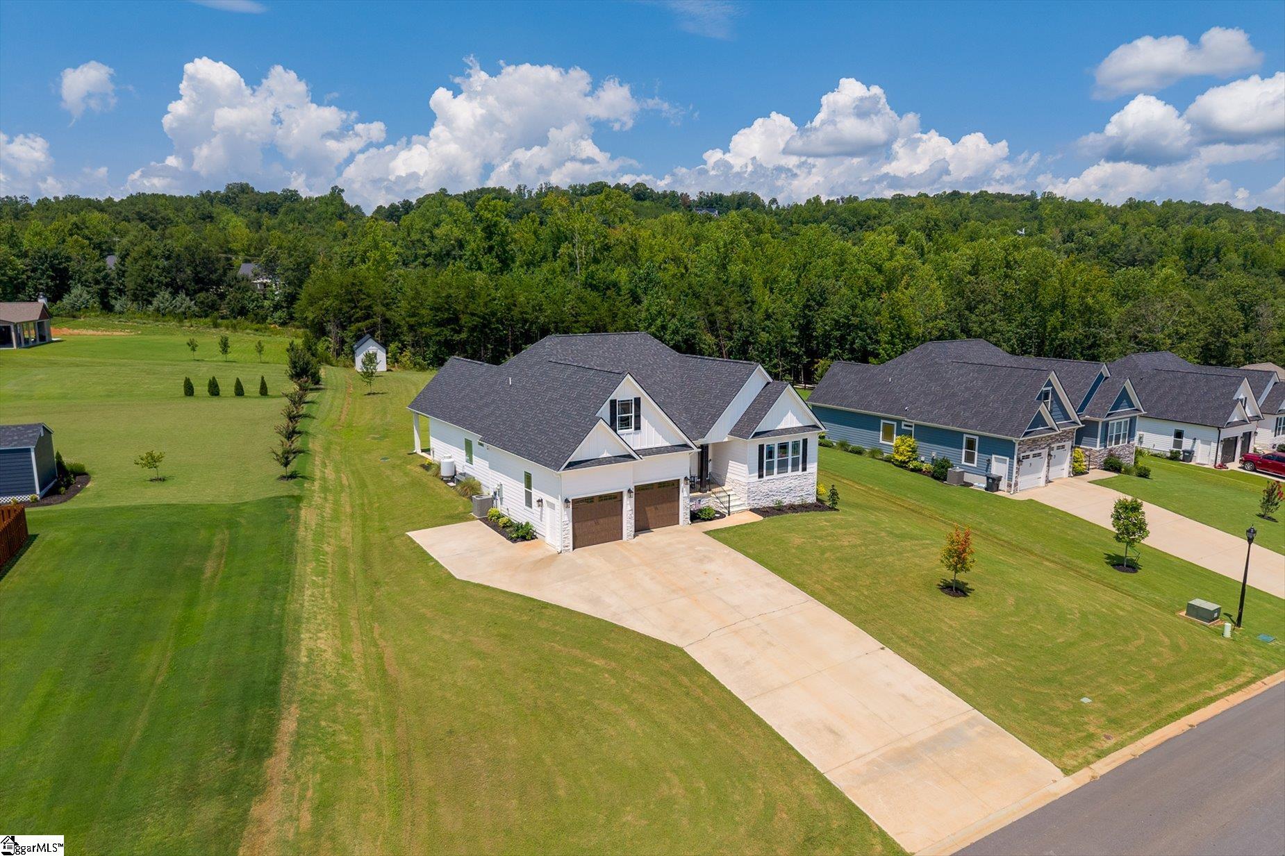 105 Frontier Lane
