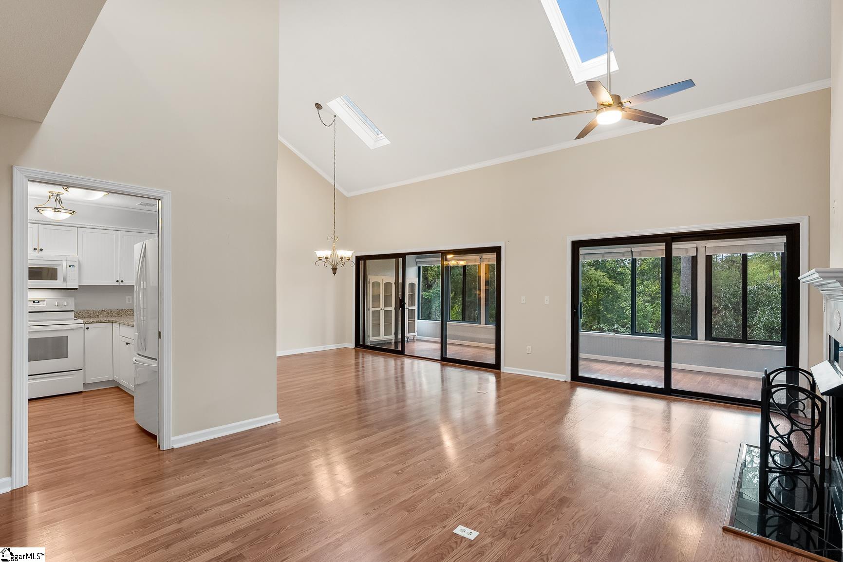 Anderson, South Carolina 29625, United States, 3 Bedrooms Bedrooms, ,4 BathroomsBathrooms,Residential,Active,225015