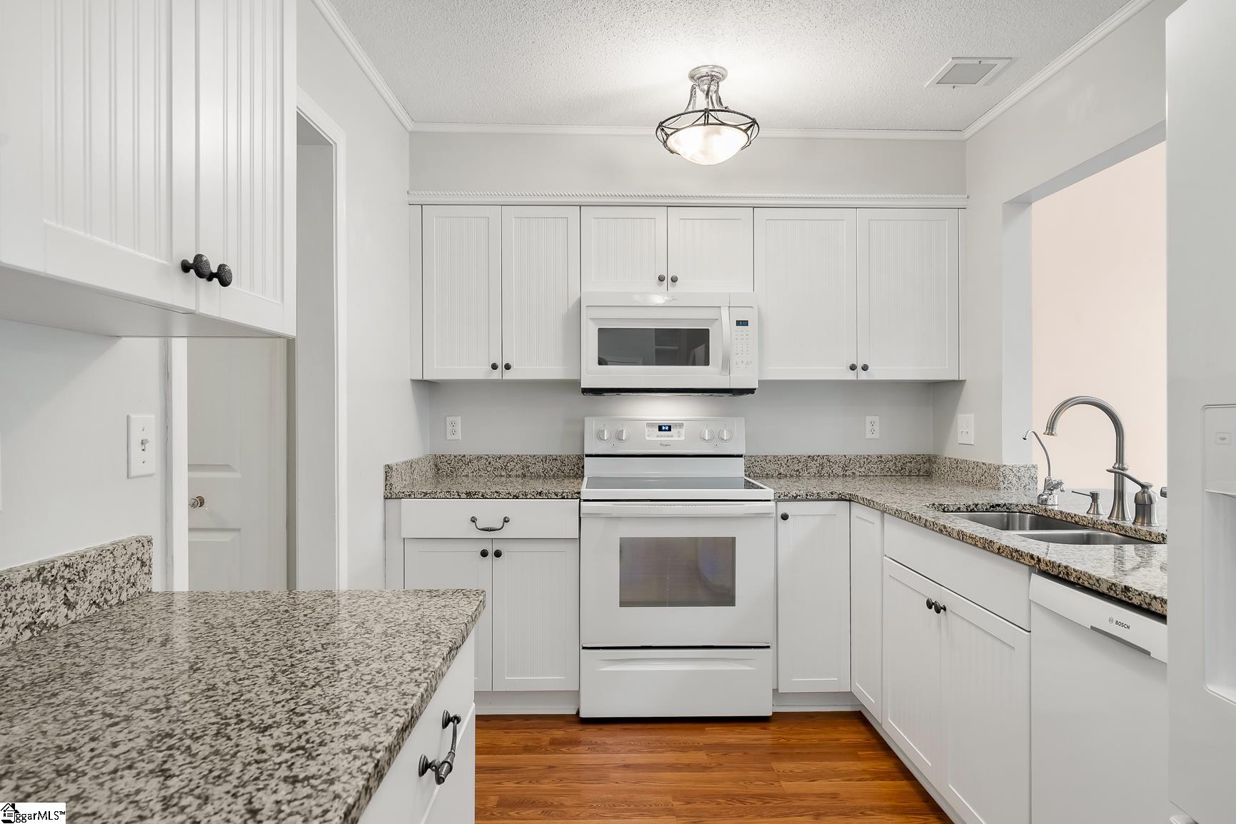 Anderson, South Carolina 29625, United States, 3 Bedrooms Bedrooms, ,4 BathroomsBathrooms,Residential,Active,225015