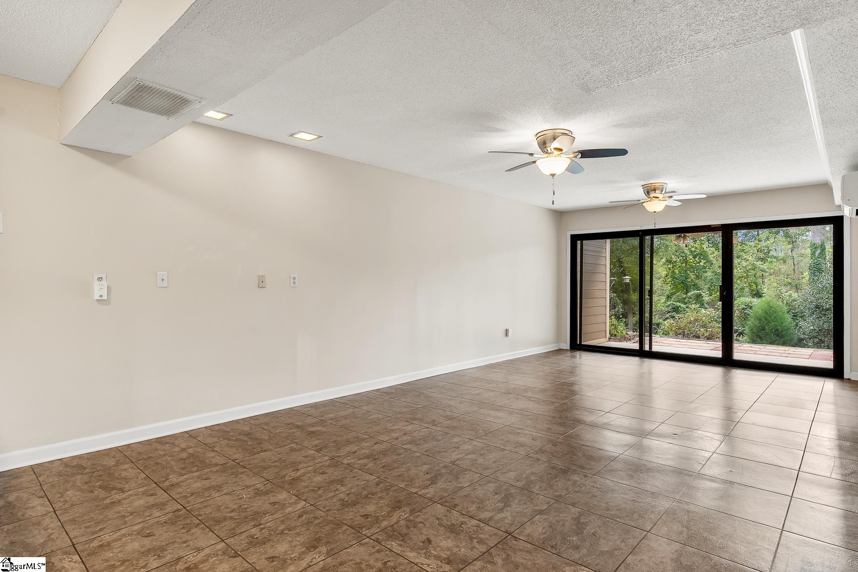 Anderson, South Carolina 29625, United States, 3 Bedrooms Bedrooms, ,4 BathroomsBathrooms,Residential,Active,225015