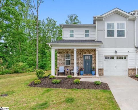 Photo of 24 Sparrow Lane, Greenville, SC 29607 (MLS # 1575285)