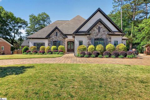 Photo of 1401 Fernwood Glendale Road, Spartanburg, SC 29307 (MLS # 1589260)