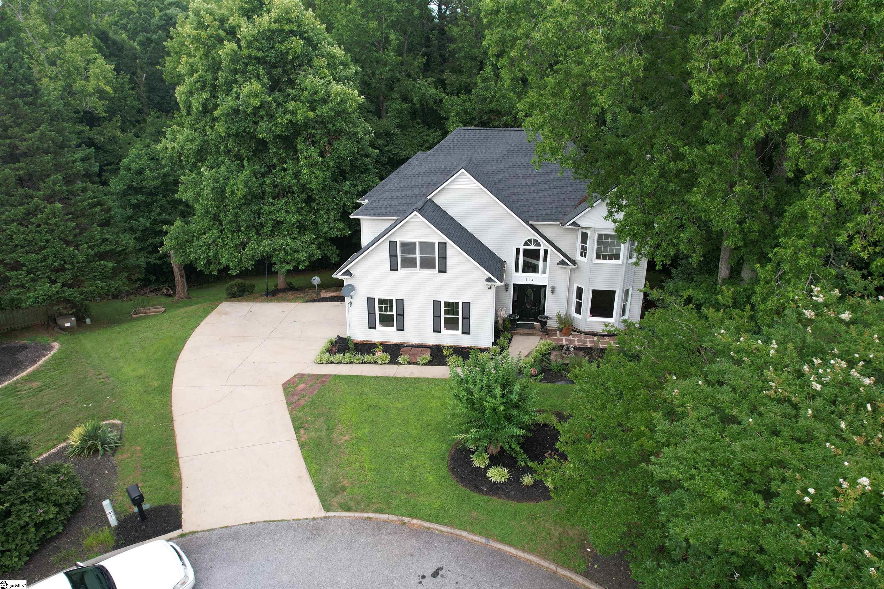 114 Hartsdale Court