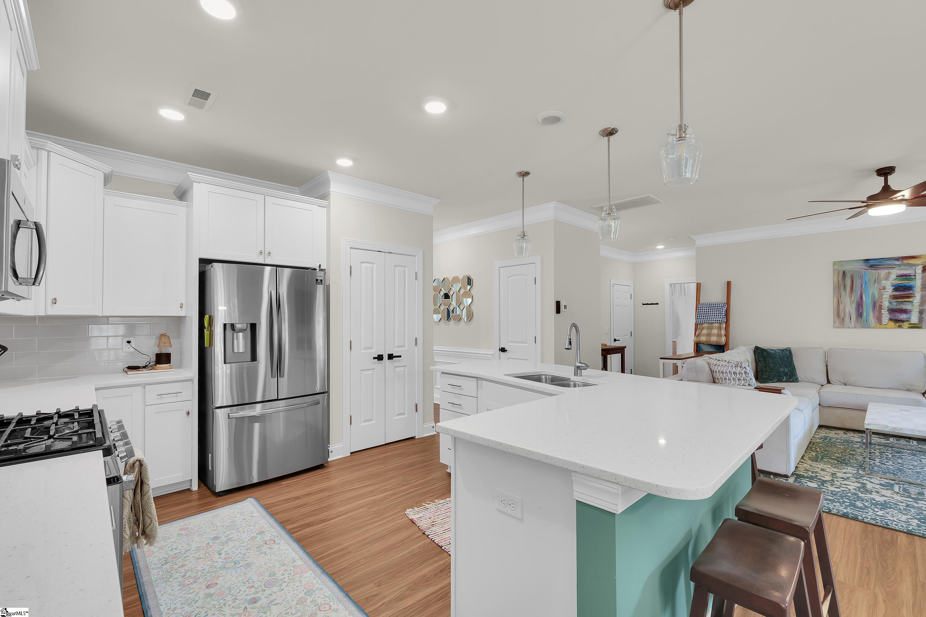 Simpsonville, South Carolina 29681, United States, 4 Bedrooms Bedrooms, ,3 BathroomsBathrooms,Residential,Contingent,191419