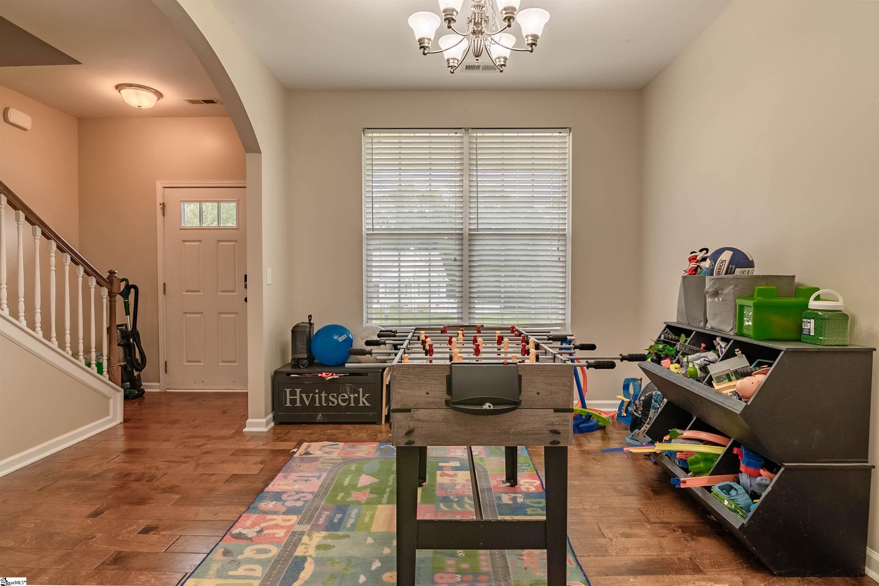 Pickens, South Carolina 29671, United States, 4 Bedrooms Bedrooms, ,3 BathroomsBathrooms,Residential,Active,196941