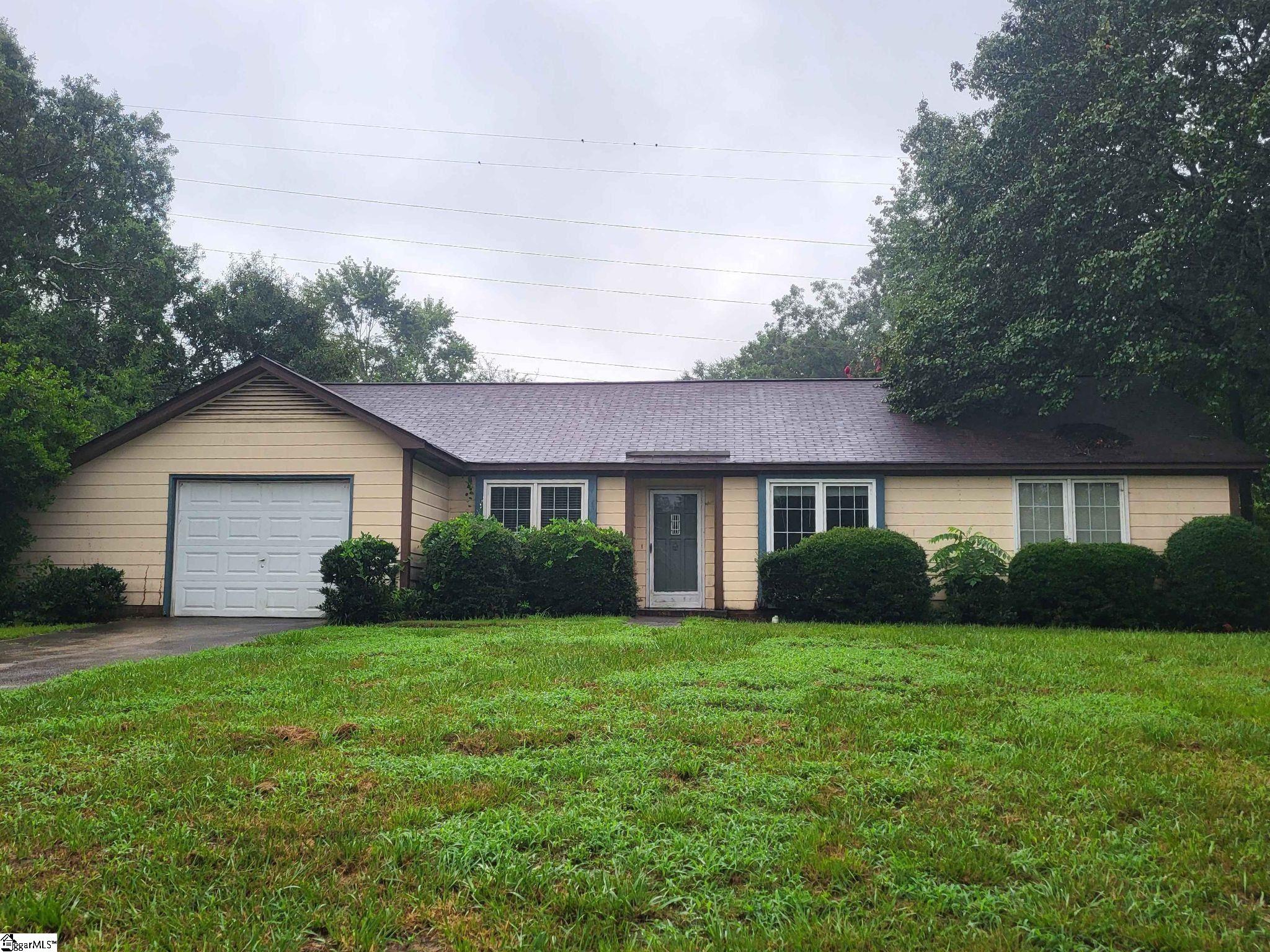 100 Crowndale Drive, Taylors, SC, 29687