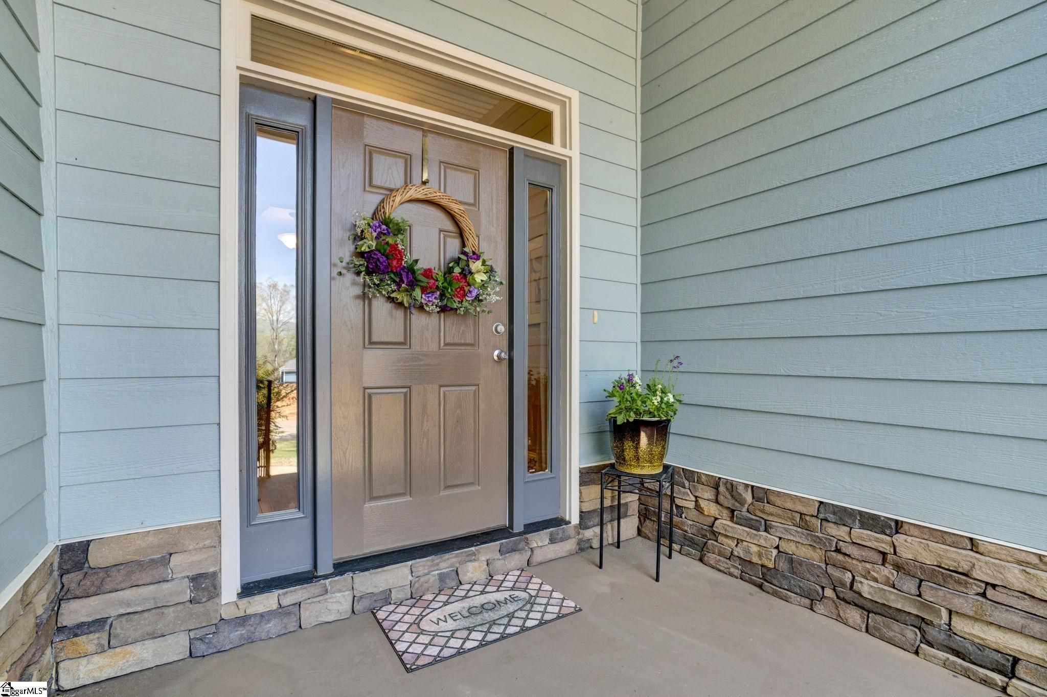 204 Lord Byron Lane
