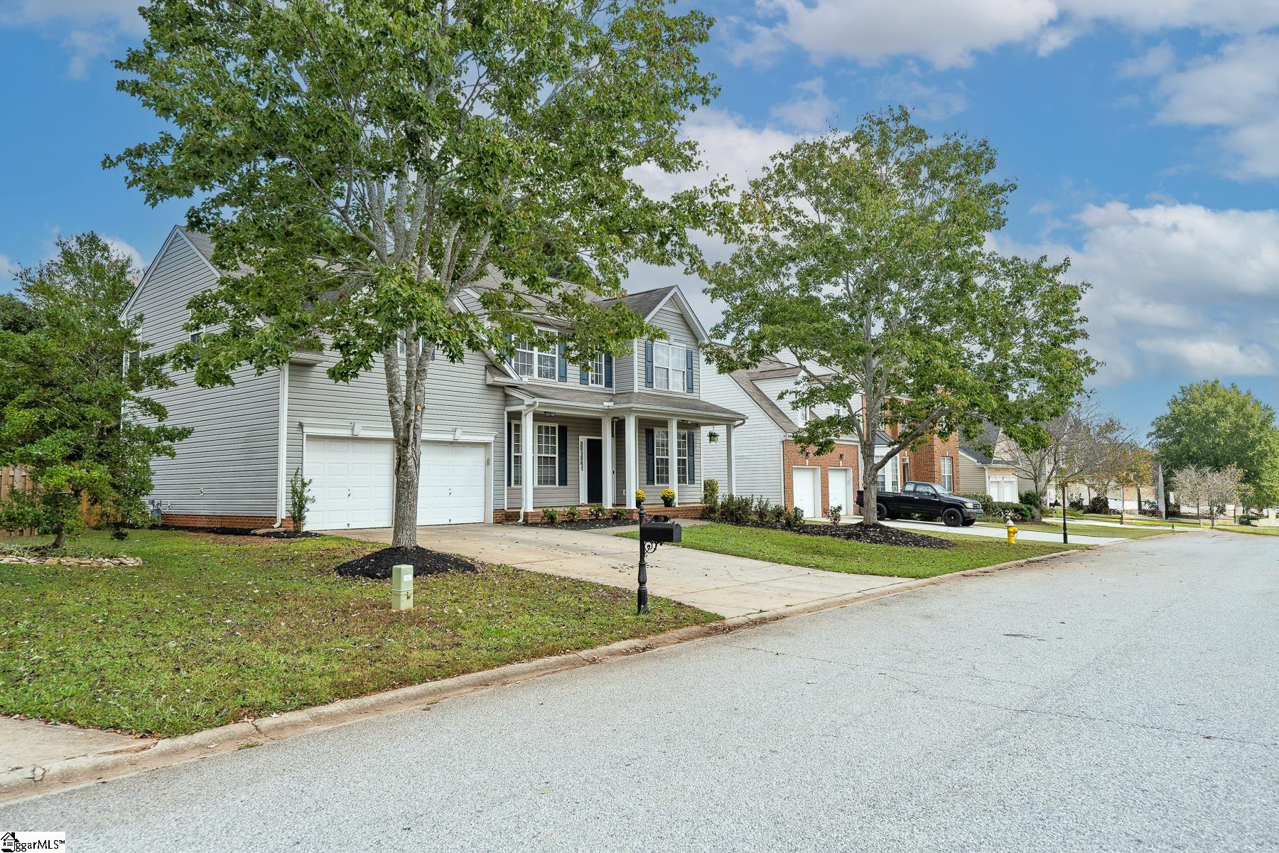 Simpsonville, South Carolina 29681, United States, 4 Bedrooms Bedrooms, ,3 BathroomsBathrooms,Residential,Active,217411