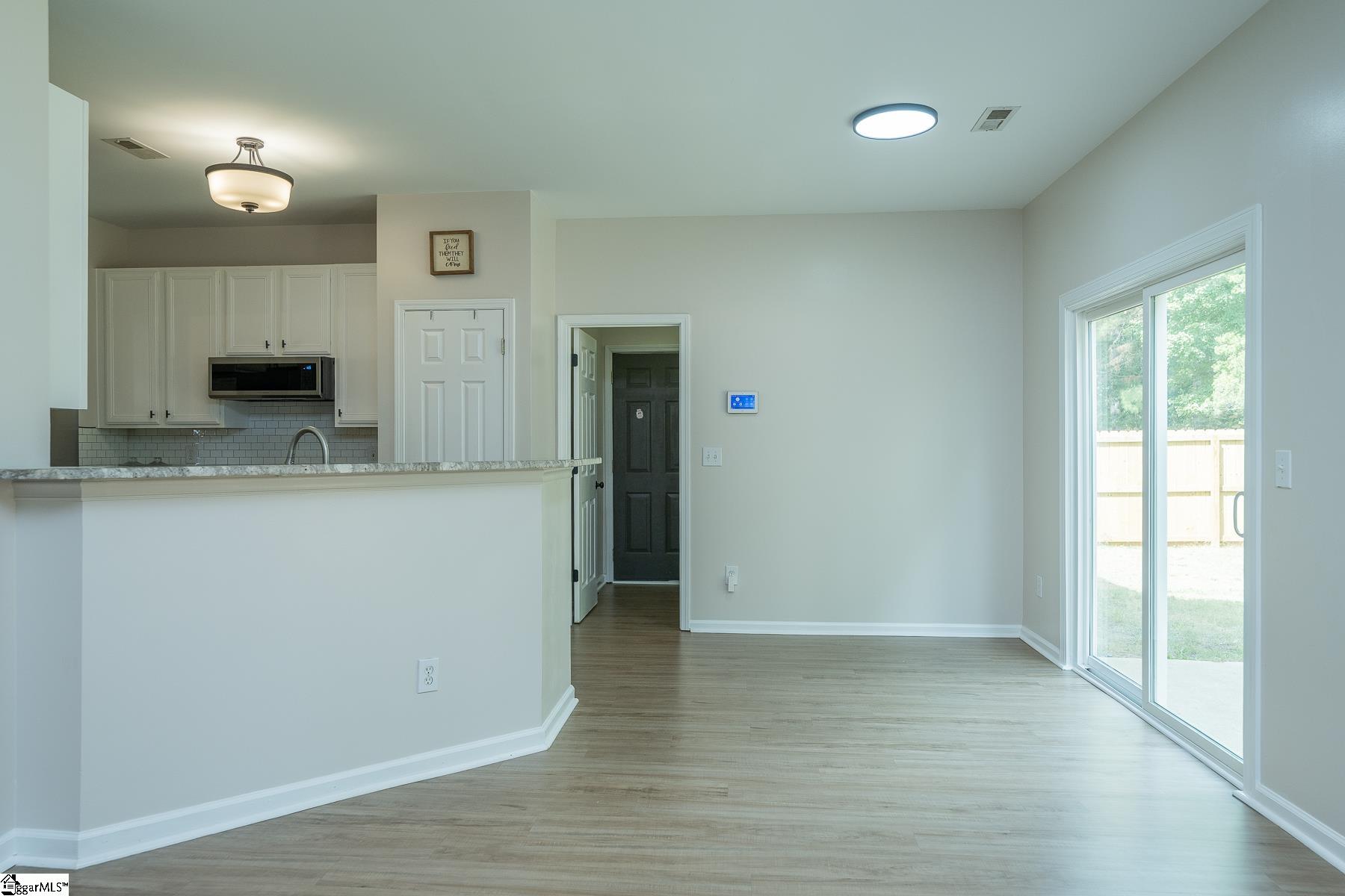 Simpsonville, South Carolina 29681, United States, 4 Bedrooms Bedrooms, ,3 BathroomsBathrooms,Residential,Active,217411