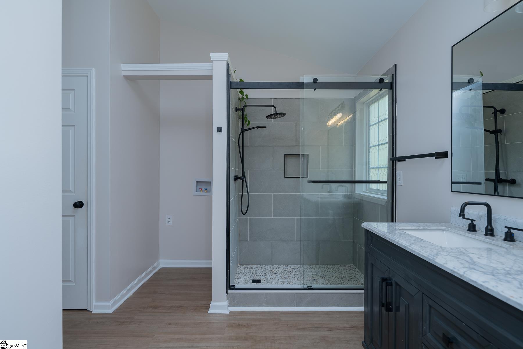 Simpsonville, South Carolina 29681, United States, 4 Bedrooms Bedrooms, ,3 BathroomsBathrooms,Residential,Active,217411