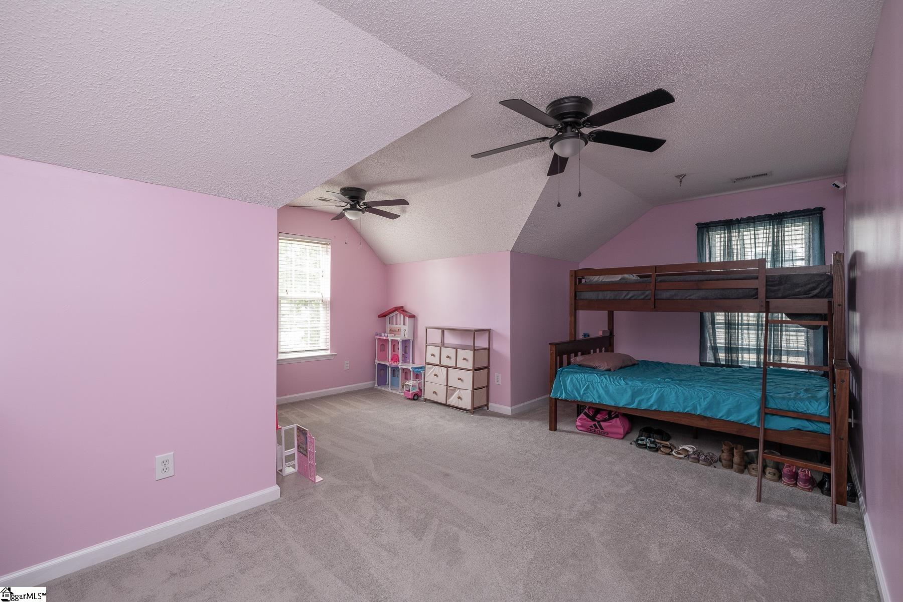 Simpsonville, South Carolina 29681, United States, 4 Bedrooms Bedrooms, ,3 BathroomsBathrooms,Residential,Active,217411