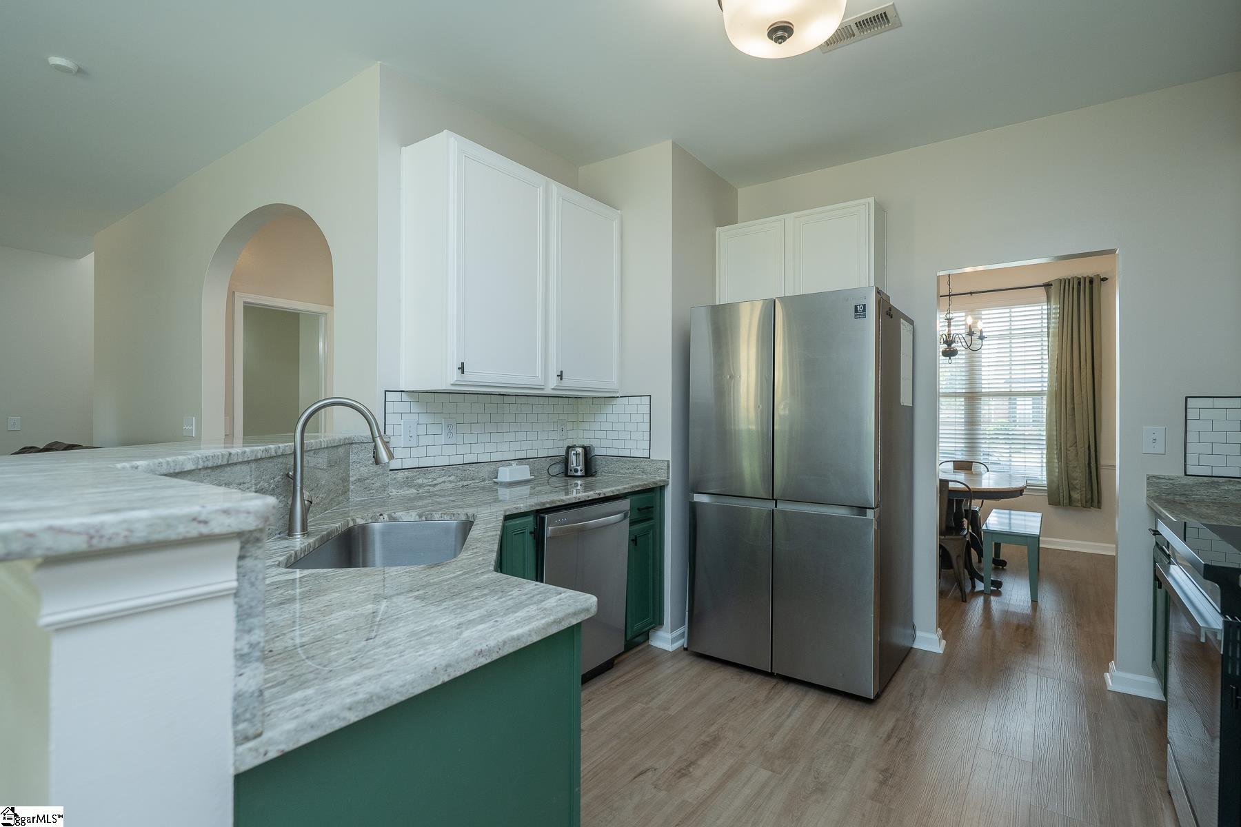 Simpsonville, South Carolina 29681, United States, 4 Bedrooms Bedrooms, ,3 BathroomsBathrooms,Residential,Active,217411