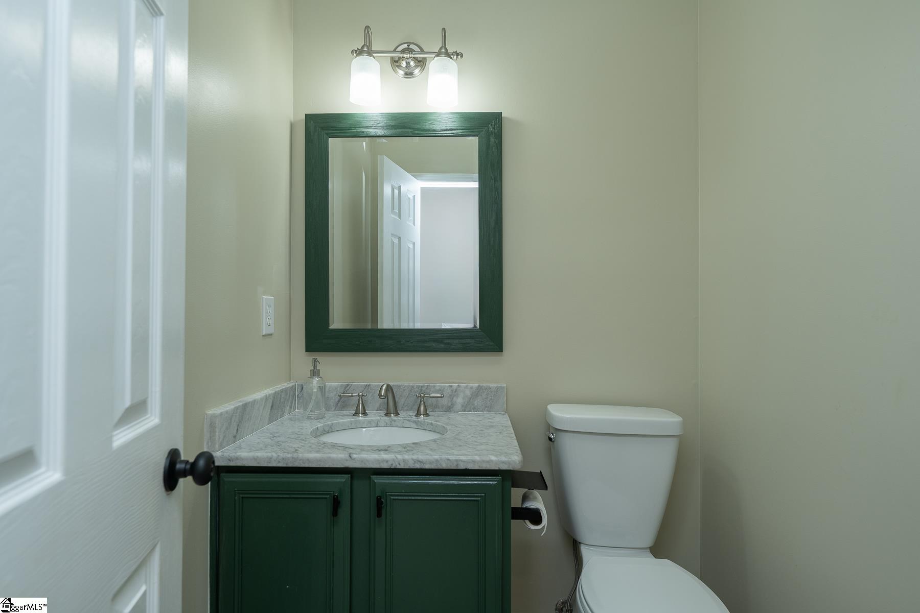 Simpsonville, South Carolina 29681, United States, 4 Bedrooms Bedrooms, ,3 BathroomsBathrooms,Residential,Active,217411