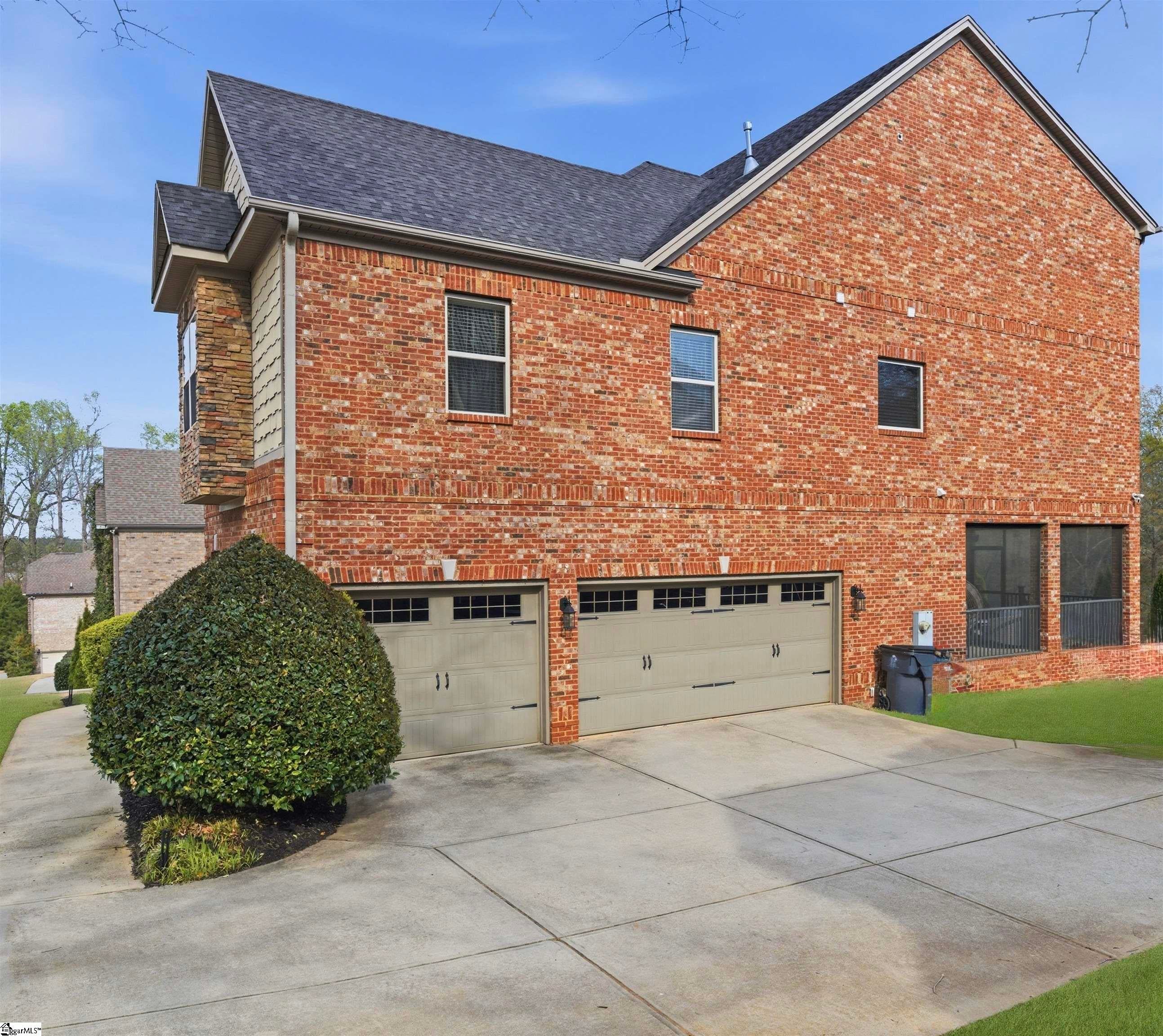 230 Tuxedo Lane