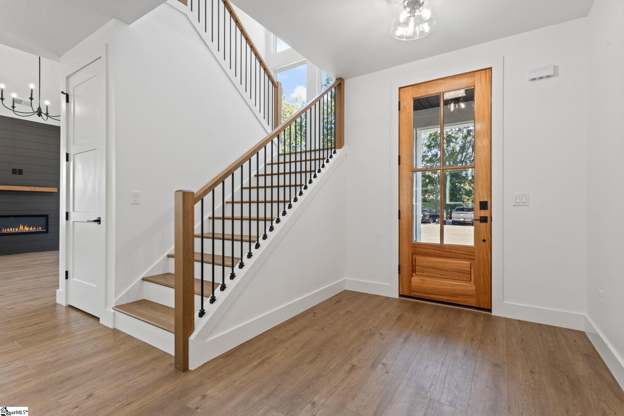 1 Inverrary Drive
