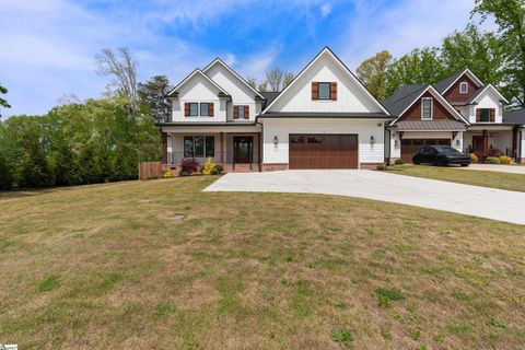 Photo of 1 Angelo Court, Greenville, SC 29607 (MLS # 1588541)