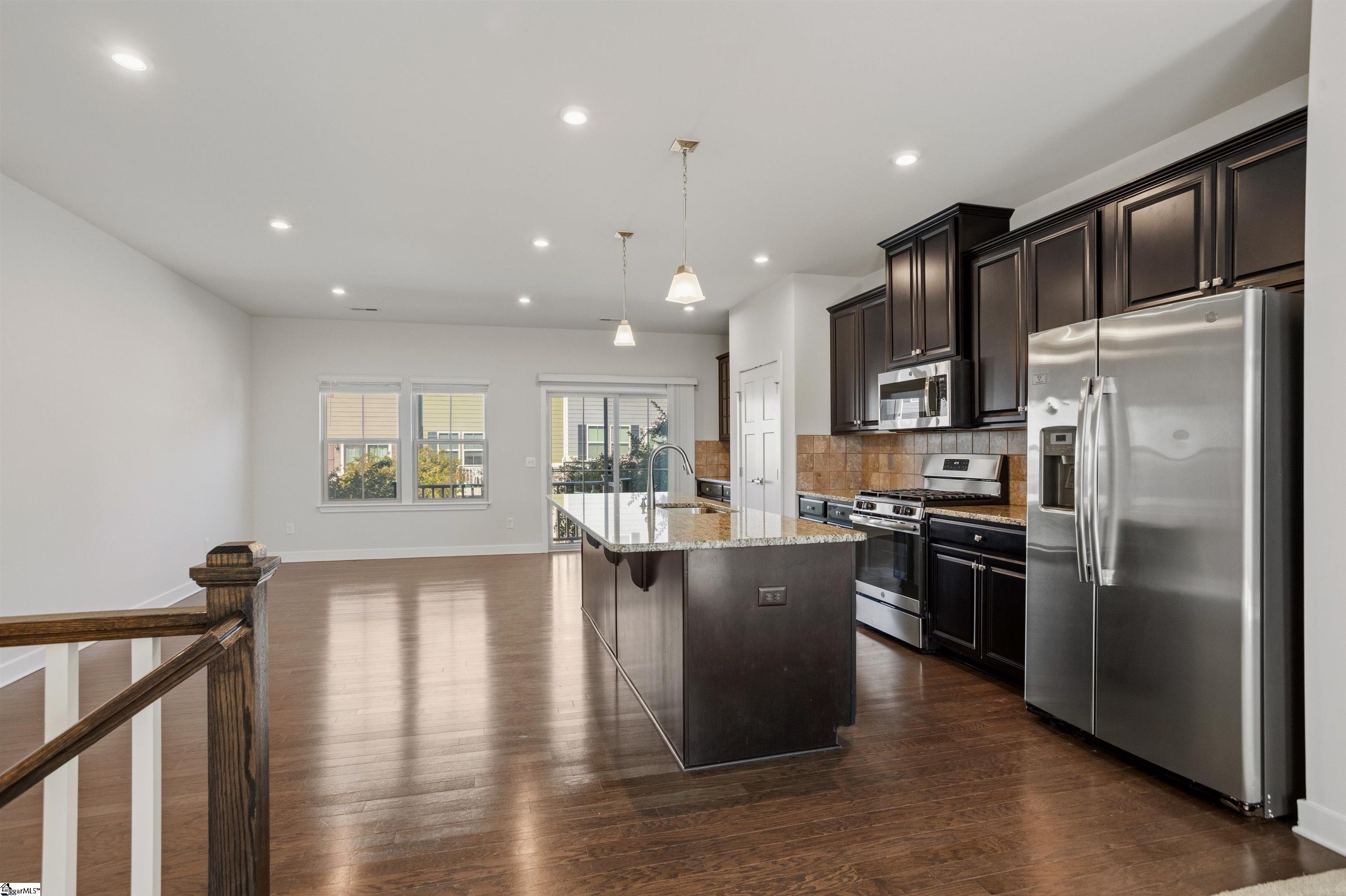 Real Estate Search 1 3 Itasca Drive