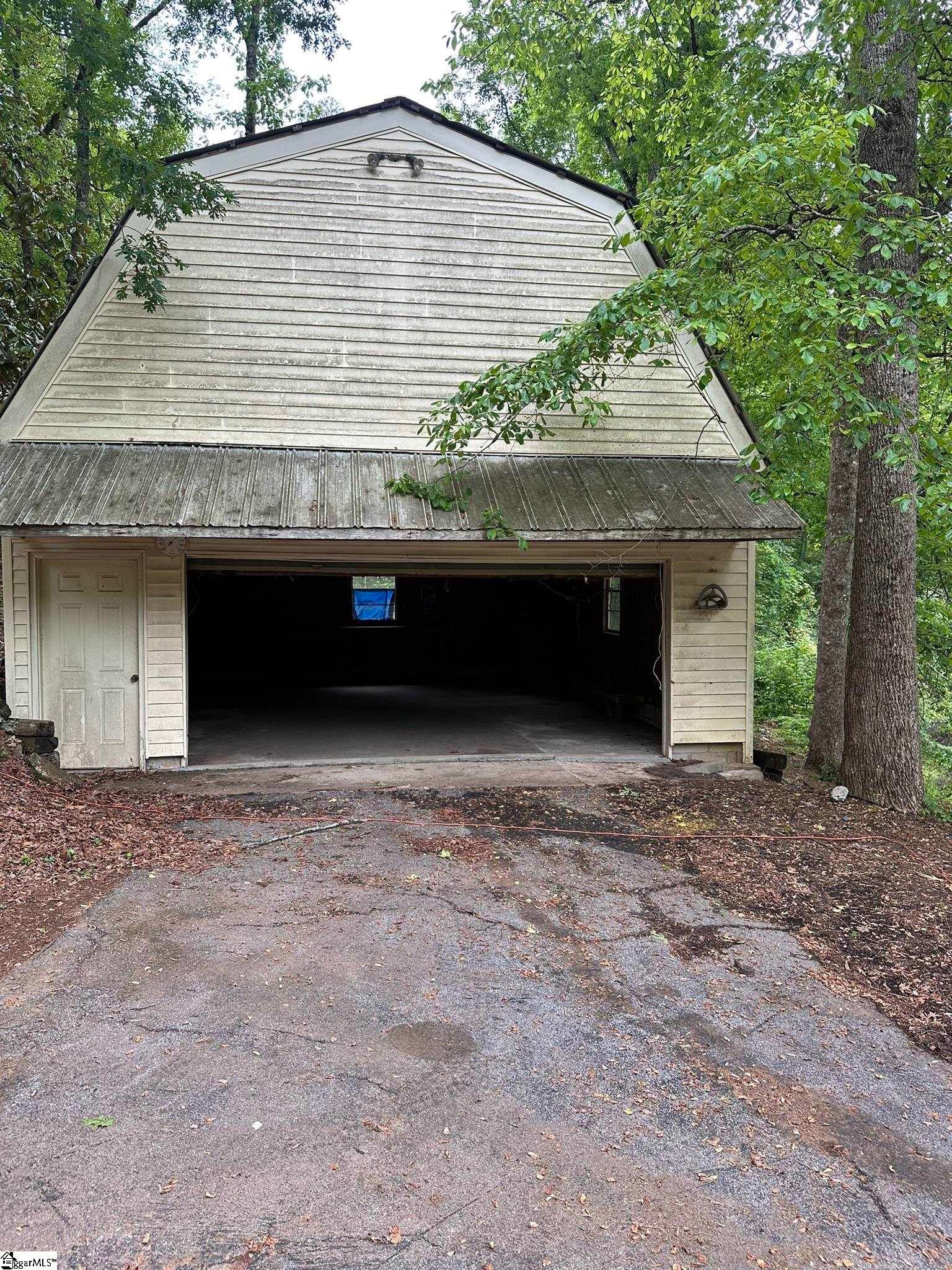 142 Millbrook Circle