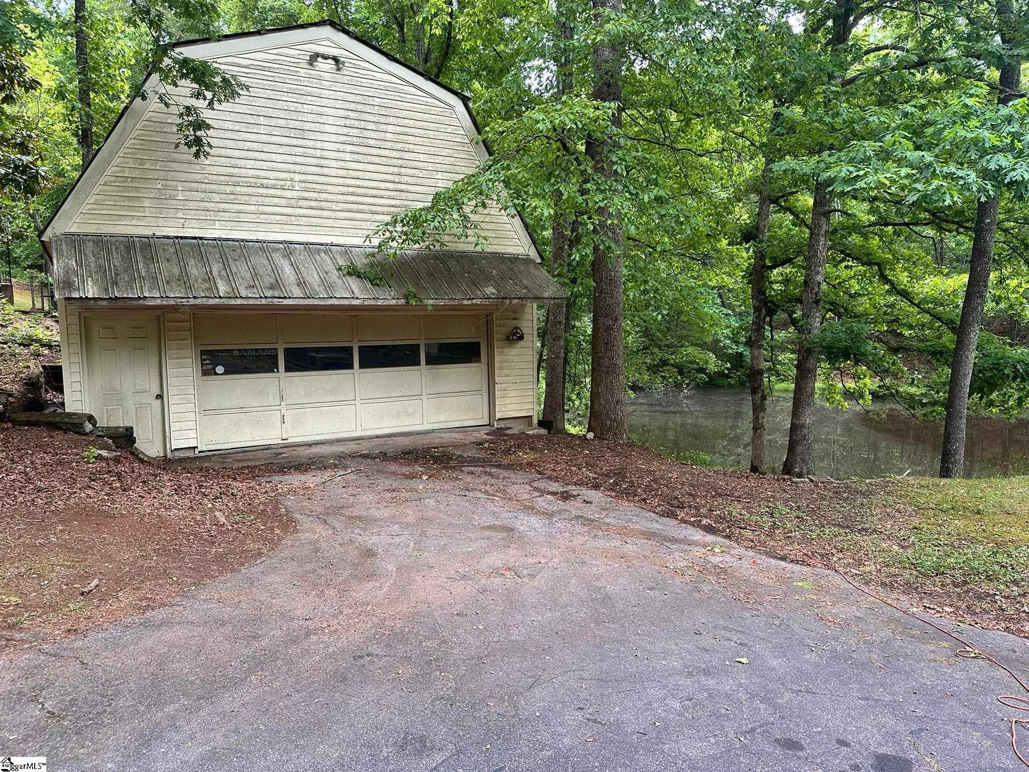 142 Millbrook Circle