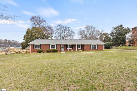 Photo of 411 Pelzer Highway, Easley, SC 29642 (MLS # 1583650)
