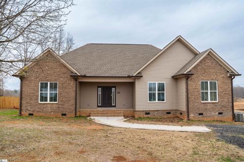 384 Cunningham Road Woodruff SC 29388