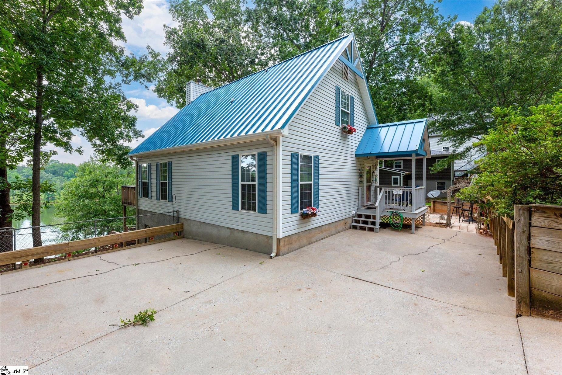 134 Lake Front Circle