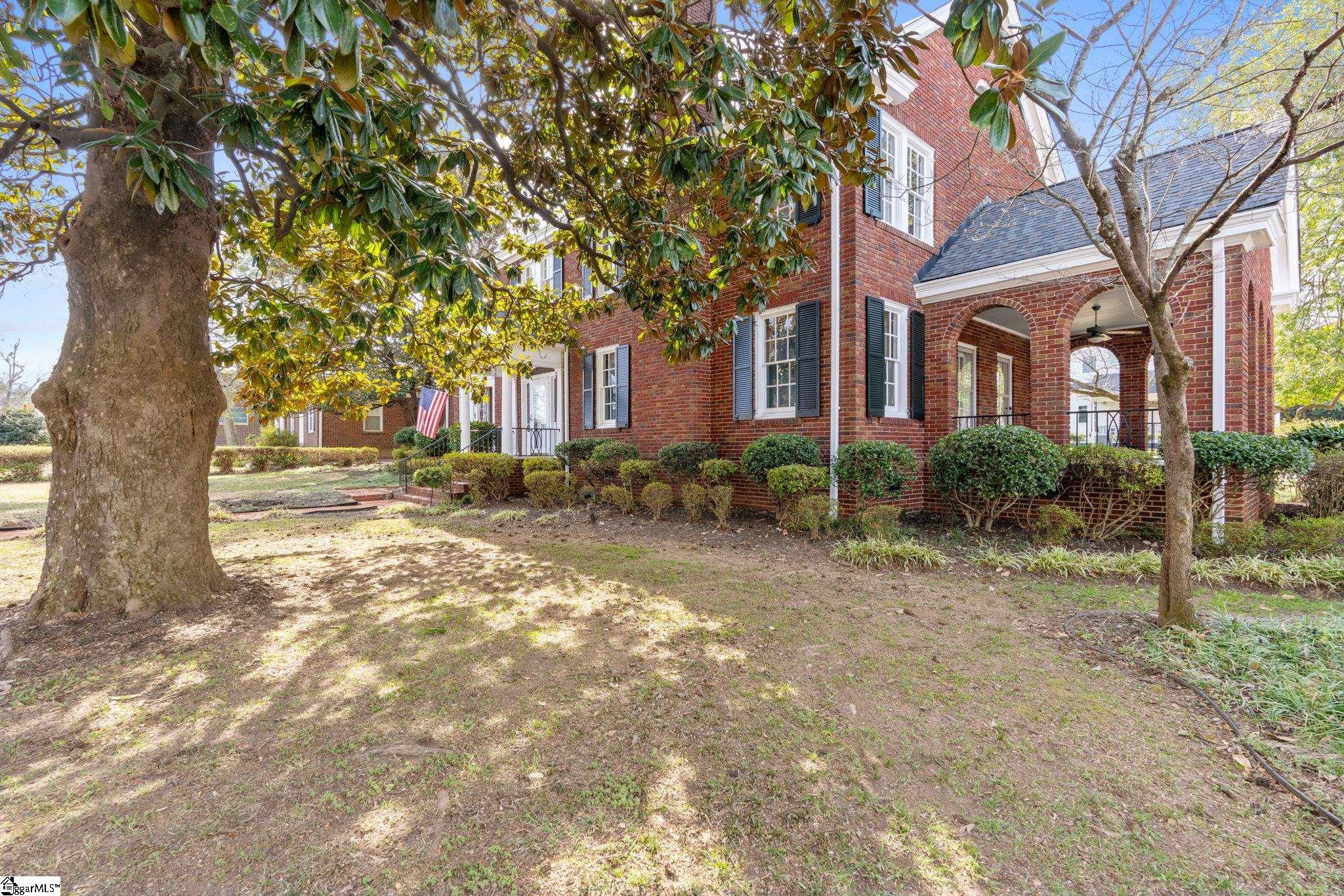 305 N Main Street