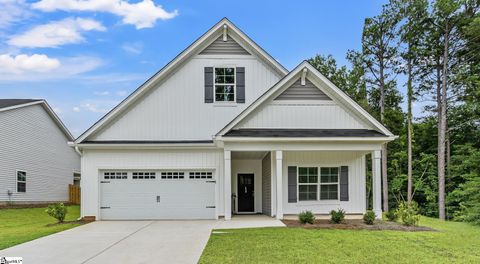 Photo of 1050 Shirley Drive, Anderson, SC 29621 (MLS # 1592740)