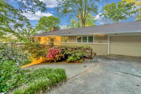 Photo of 132 Lake Bowen Drive, Inman, SC 29349 (MLS # 1589098)