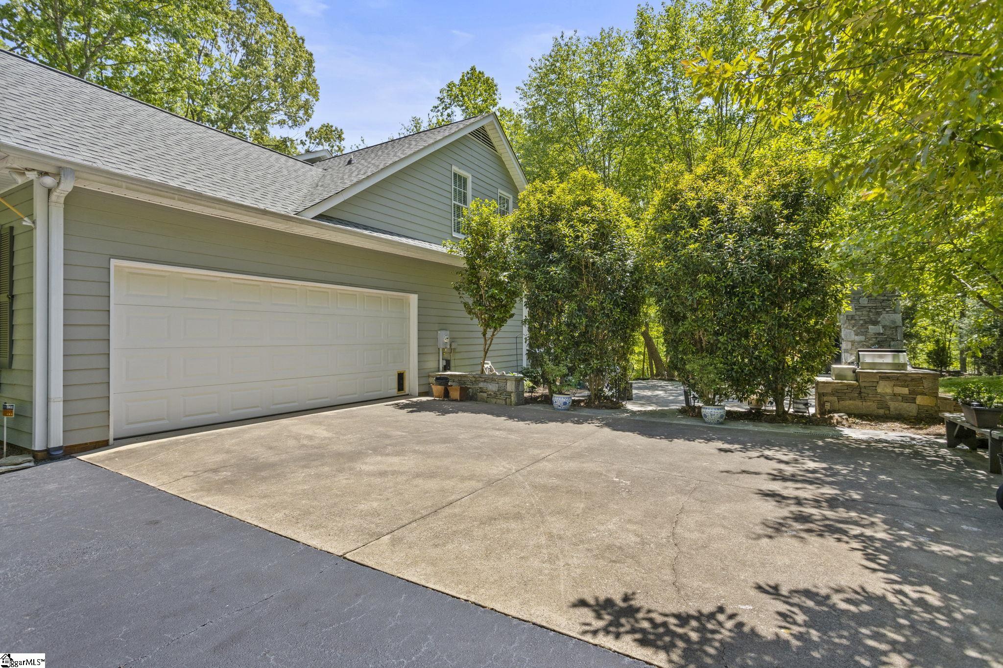 2222 Landrum Mill Road
