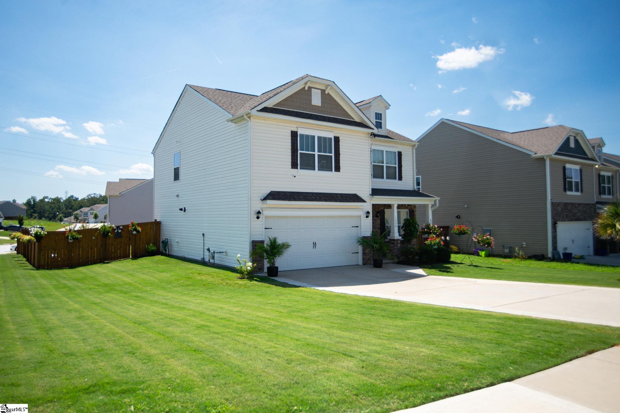 1098 Elmswell Lane