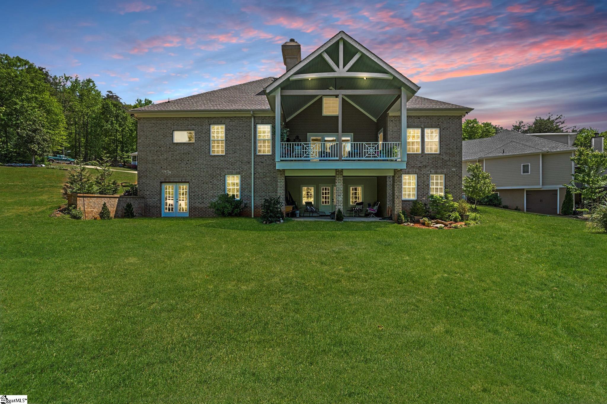 5 French Country Place