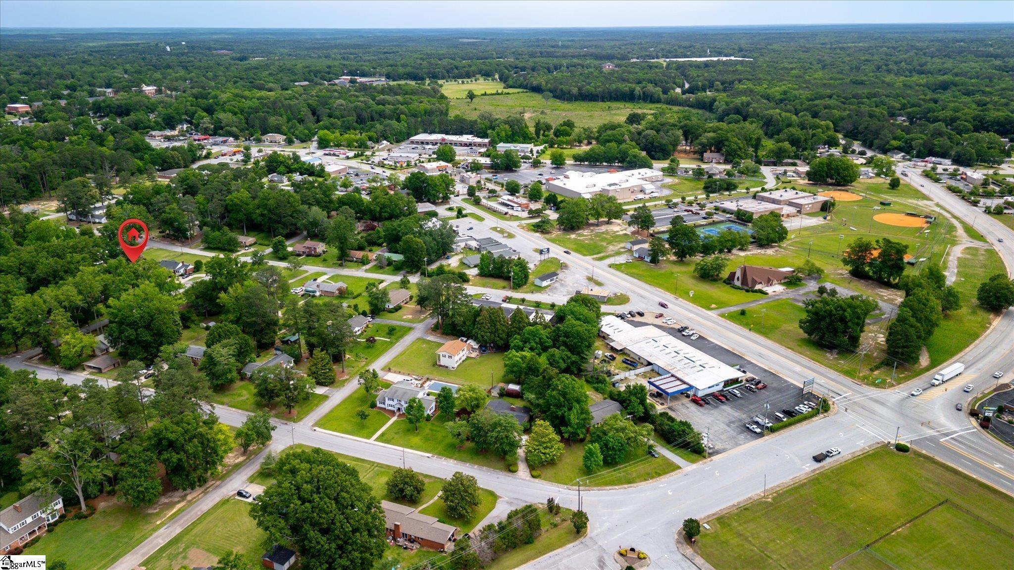 Clinton, South Carolina 29325, United States, 4 Bedrooms Bedrooms, ,3 BathroomsBathrooms,Residential,Active,137187