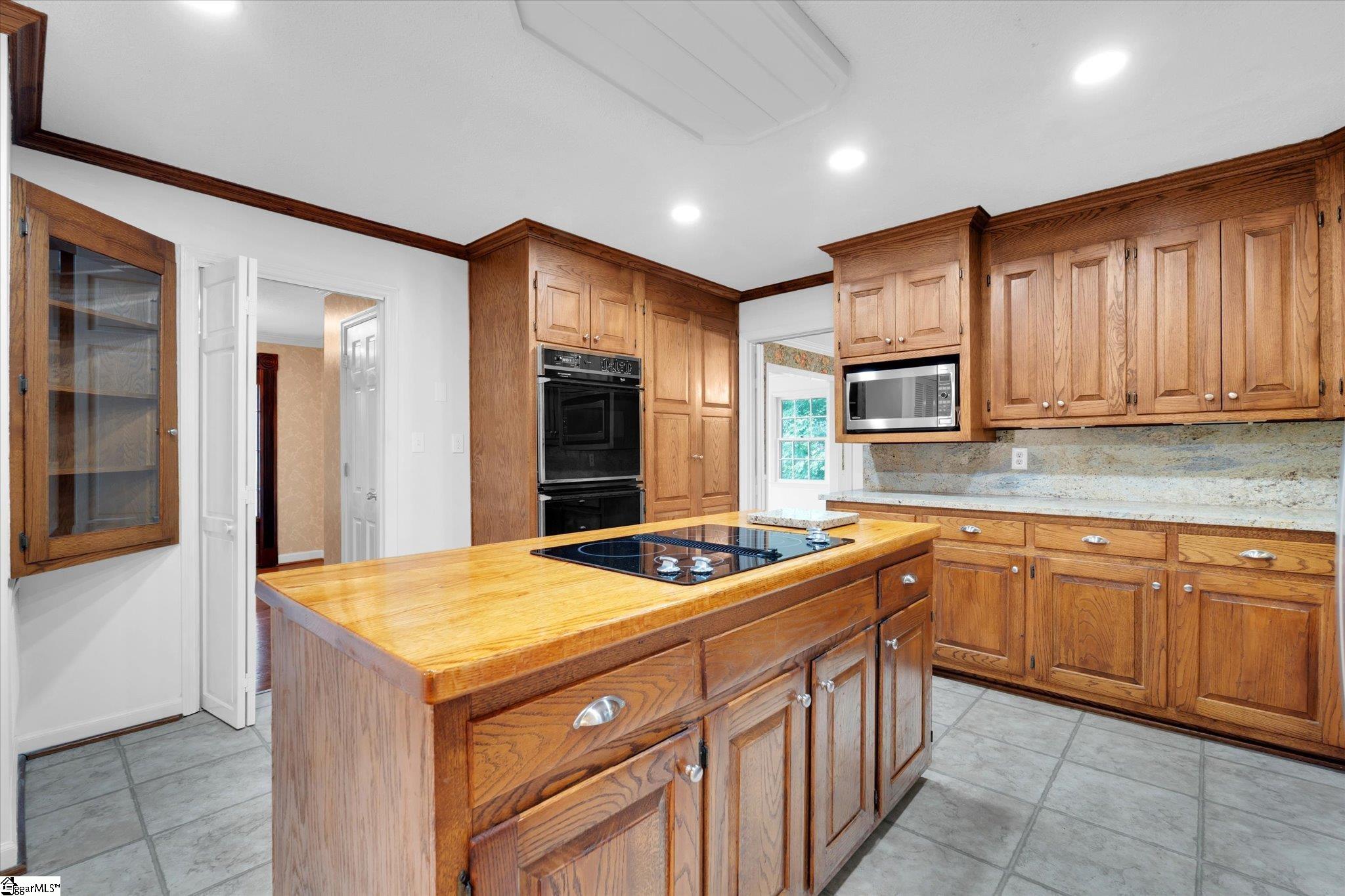 Clinton, South Carolina 29325, United States, 4 Bedrooms Bedrooms, ,3 BathroomsBathrooms,Residential,Active,137187