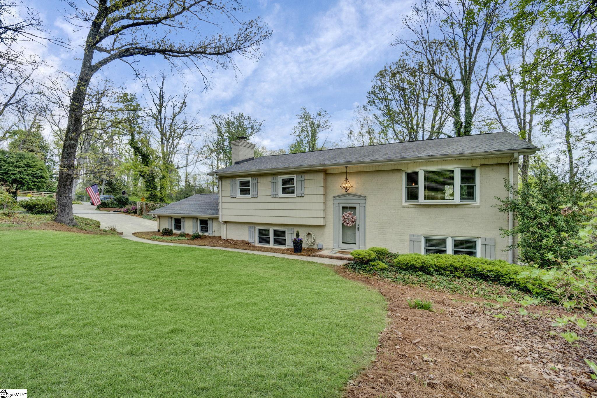 320 Altamont Road