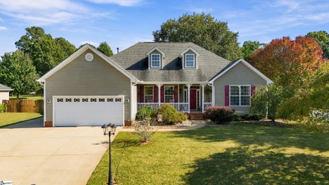 Photo of 44 Sacha Lane, Travelers Rest, SC 29690 (MLS # 1606766)